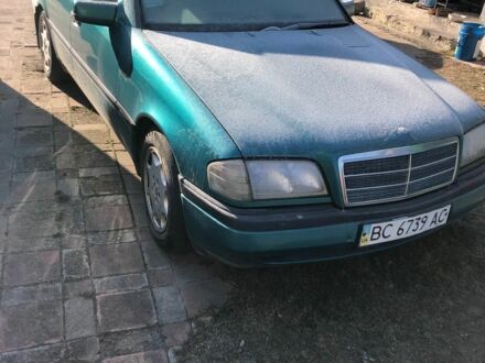 Мерседес Ц-Класс 1997 в Рава-Русская на Automoto.ua Зеленый Мерседес Ц-Класс, объемом двигателя 1.8 л и пробегом 260 тыс. км за 2800 $, фото 1 на Automoto.ua