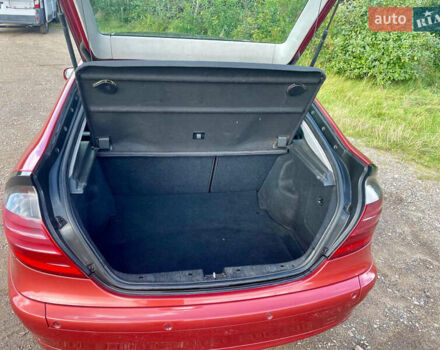 Оранжевый Мерседес Ц-Класс, объемом двигателя 2.15 л и пробегом 497 тыс. км за 4000 $, фото 7 на Automoto.ua