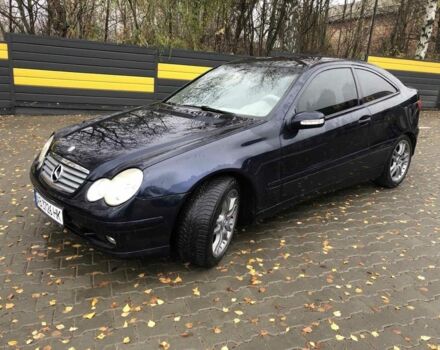 Синий Мерседес C серия, объемом двигателя 0 л и пробегом 275 тыс. км за 4350 $, фото 12 на Automoto.ua