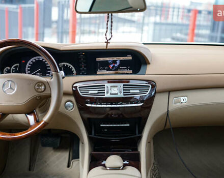 Белый Мерседес ЦЛ-класс, объемом двигателя 5.5 л и пробегом 147 тыс. км за 14000 $, фото 48 на Automoto.ua