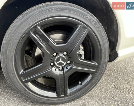 Белый Мерседес ЦЛ-класс, объемом двигателя 5.5 л и пробегом 140 тыс. км за 15000 $, фото 28 на Automoto.ua