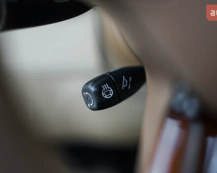 Белый Мерседес ЦЛ-класс, объемом двигателя 5.5 л и пробегом 147 тыс. км за 14000 $, фото 37 на Automoto.ua