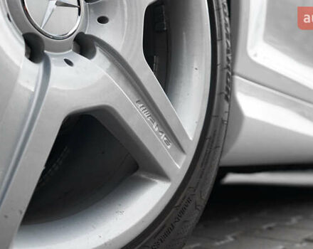 Белый Мерседес ЦЛ-класс, объемом двигателя 5.5 л и пробегом 147 тыс. км за 14000 $, фото 12 на Automoto.ua