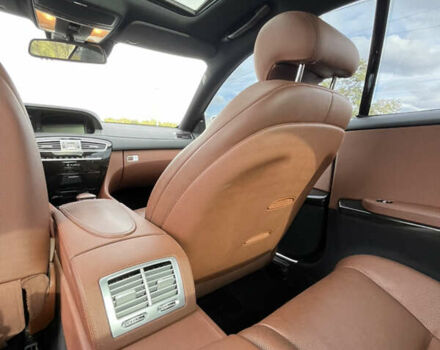 Белый Мерседес ЦЛ-класс, объемом двигателя 5.5 л и пробегом 140 тыс. км за 15000 $, фото 18 на Automoto.ua