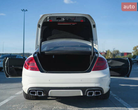 Білий Мерседес ЦЛ-клас, об'ємом двигуна 5.5 л та пробігом 109 тис. км за 36000 $, фото 15 на Automoto.ua