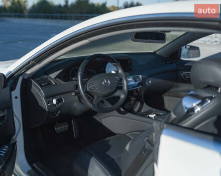 Білий Мерседес ЦЛ-клас, об'ємом двигуна 5.5 л та пробігом 109 тис. км за 36000 $, фото 18 на Automoto.ua