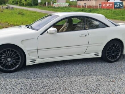 Белый Мерседес ЦЛ-класс, объемом двигателя 5 л и пробегом 160 тыс. км за 13000 $, фото 1 на Automoto.ua