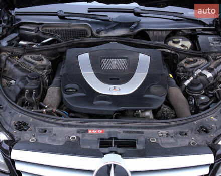 Черный Мерседес ЦЛ-класс, объемом двигателя 5.51 л и пробегом 232 тыс. км за 15500 $, фото 29 на Automoto.ua