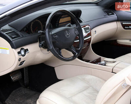 Черный Мерседес ЦЛ-класс, объемом двигателя 5.51 л и пробегом 232 тыс. км за 15500 $, фото 14 на Automoto.ua