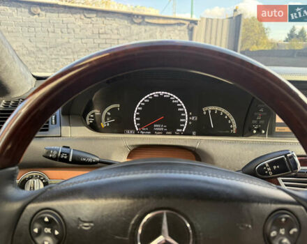 Черный Мерседес ЦЛ-класс, объемом двигателя 5.5 л и пробегом 145 тыс. км за 17000 $, фото 28 на Automoto.ua