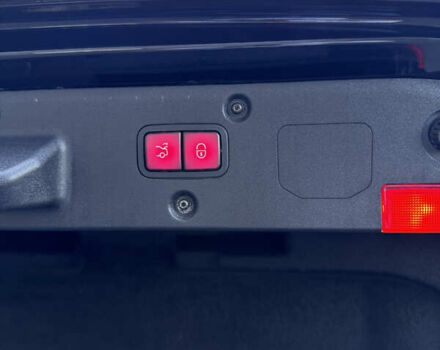 Черный Мерседес ЦЛ-класс, объемом двигателя 5.5 л и пробегом 130 тыс. км за 19500 $, фото 15 на Automoto.ua