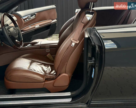 Черный Мерседес ЦЛ-класс, объемом двигателя 5.5 л и пробегом 145 тыс. км за 17000 $, фото 37 на Automoto.ua