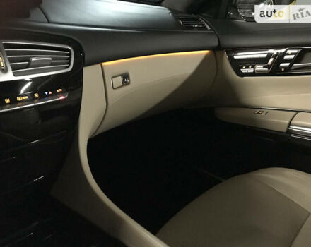 Черный Мерседес ЦЛ-класс, объемом двигателя 5.5 л и пробегом 126 тыс. км за 20000 $, фото 45 на Automoto.ua