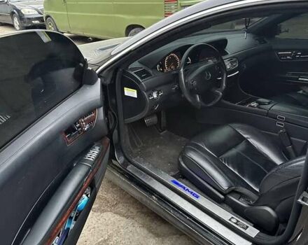 Черный Мерседес ЦЛ-класс, объемом двигателя 5.5 л и пробегом 208 тыс. км за 8500 $, фото 7 на Automoto.ua