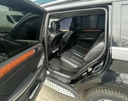 Черный Мерседес ЦЛ-класс, объемом двигателя 3 л и пробегом 390 тыс. км за 14300 $, фото 11 на Automoto.ua