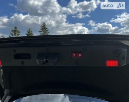 Черный Мерседес ЦЛ-класс, объемом двигателя 5.5 л и пробегом 145 тыс. км за 20000 $, фото 30 на Automoto.ua