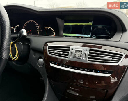 Чорний Мерседес ЦЛ-клас, об'ємом двигуна 6.3 л та пробігом 95 тис. км за 19499 $, фото 58 на Automoto.ua
