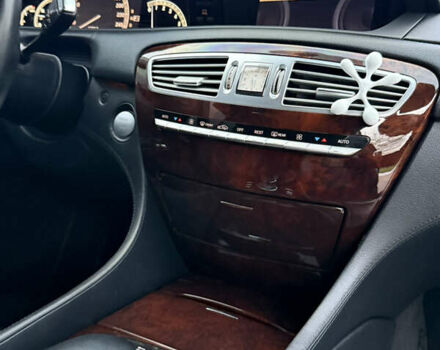 Чорний Мерседес ЦЛ-клас, об'ємом двигуна 5.5 л та пробігом 216 тис. км за 13999 $, фото 46 на Automoto.ua