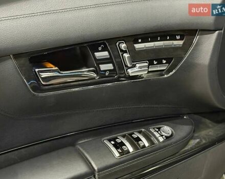 Черный Мерседес ЦЛ-класс, объемом двигателя 5.5 л и пробегом 63 тыс. км за 22290 $, фото 10 на Automoto.ua