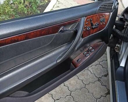 Серый Мерседес ЦЛ-класс, объемом двигателя 5 л и пробегом 240 тыс. км за 8500 $, фото 5 на Automoto.ua