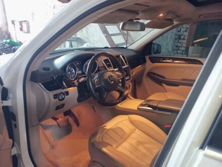 Білий Мерседес ЦЛ, об'ємом двигуна 3 л та пробігом 290 тис. км за 17000 $, фото 1 на Automoto.ua