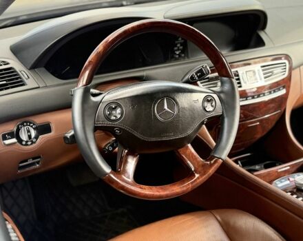 Черный Мерседес ЦЛ, объемом двигателя 5.5 л и пробегом 145 тыс. км за 17000 $, фото 18 на Automoto.ua