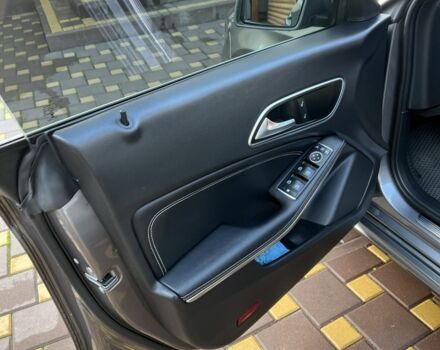 Серый Мерседес ЦЛ, объемом двигателя 2.1 л и пробегом 180 тыс. км за 19300 $, фото 14 на Automoto.ua