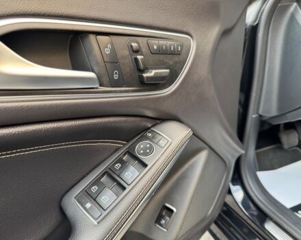 Черный Мерседес ЦЛА 250, объемом двигателя 2 л и пробегом 94 тыс. км за 17390 $, фото 19 на Automoto.ua