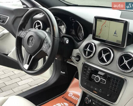 Белый Мерседес ЦЛА-класс, объемом двигателя 1.98 л и пробегом 130 тыс. км за 17524 $, фото 28 на Automoto.ua