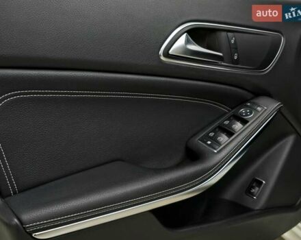 Білий Мерседес ЦЛА-клас, об'ємом двигуна 1.6 л та пробігом 127 тис. км за 16999 $, фото 10 на Automoto.ua