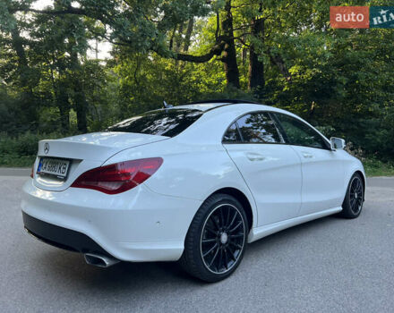 Белый Мерседес ЦЛА-класс, объемом двигателя 2.14 л и пробегом 195 тыс. км за 17300 $, фото 5 на Automoto.ua