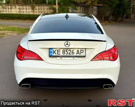 Білий Мерседес ЦЛА-клас, об'ємом двигуна 2 л та пробігом 230 тис. км за 12600 $, фото 2 на Automoto.ua