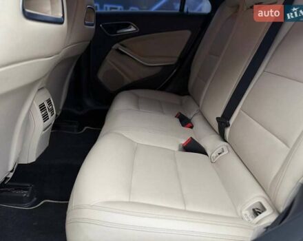 Белый Мерседес ЦЛА-класс, объемом двигателя 1.99 л и пробегом 213 тыс. км за 13499 $, фото 8 на Automoto.ua