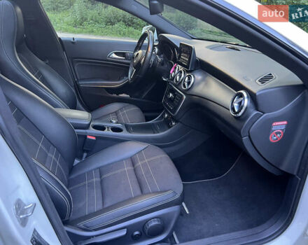 Белый Мерседес ЦЛА-класс, объемом двигателя 2.14 л и пробегом 195 тыс. км за 17300 $, фото 18 на Automoto.ua