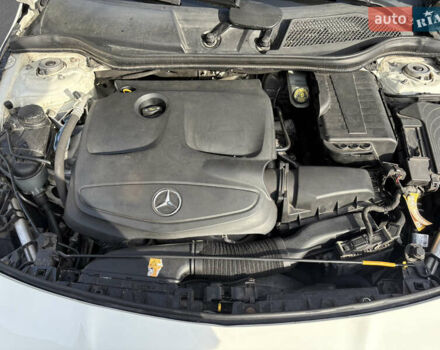 Мерседес ЦЛА-класс 2014 в Киеве на Automoto.ua Белый Мерседес ЦЛА-класс, объемом двигателя 1.99 л и пробегом 153 тыс. км за 16200 $, фото 21 на Automoto.ua