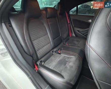 Білий Мерседес ЦЛА-клас, об'ємом двигуна 1.99 л та пробігом 180 тис. км за 17490 $, фото 12 на Automoto.ua