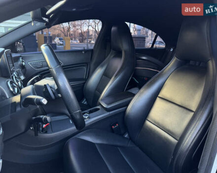 Білий Мерседес ЦЛА-клас, об'ємом двигуна 1.99 л та пробігом 160 тис. км за 15500 $, фото 11 на Automoto.ua