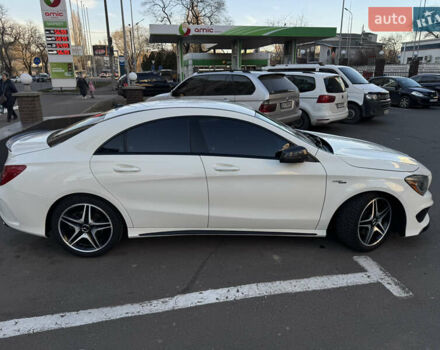 Білий Мерседес ЦЛА-клас, об'ємом двигуна 1.99 л та пробігом 160 тис. км за 15500 $, фото 6 на Automoto.ua