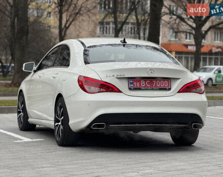 Білий Мерседес ЦЛА-клас, об'ємом двигуна 2 л та пробігом 232 тис. км за 13950 $, фото 8 на Automoto.ua