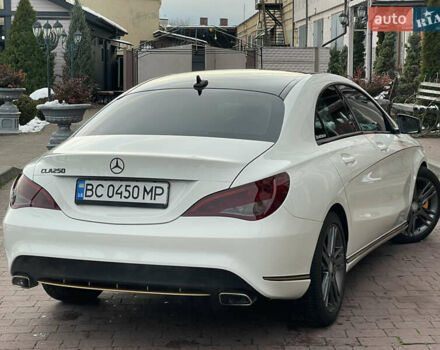 Білий Мерседес ЦЛА-клас, об'ємом двигуна 2 л та пробігом 96 тис. км за 17450 $, фото 44 на Automoto.ua