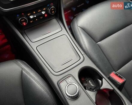 Білий Мерседес ЦЛА-клас, об'ємом двигуна 1.99 л та пробігом 207 тис. км за 13900 $, фото 23 на Automoto.ua