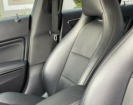 Білий Мерседес ЦЛА-клас, об'ємом двигуна 2 л та пробігом 96 тис. км за 17450 $, фото 82 на Automoto.ua