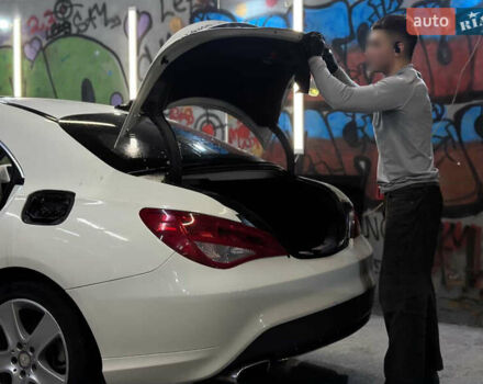 Белый Мерседес ЦЛА-класс, объемом двигателя 1.99 л и пробегом 159 тыс. км за 10300 $, фото 20 на Automoto.ua