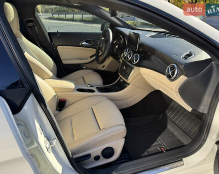 Белый Мерседес ЦЛА-класс, объемом двигателя 1.99 л и пробегом 177 тыс. км за 13500 $, фото 7 на Automoto.ua