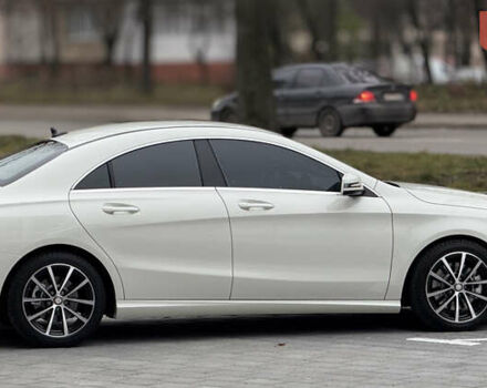 Білий Мерседес ЦЛА-клас, об'ємом двигуна 2 л та пробігом 232 тис. км за 13950 $, фото 21 на Automoto.ua