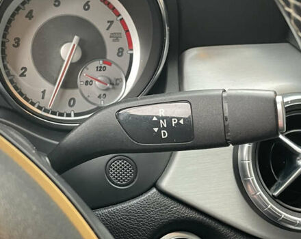 Білий Мерседес ЦЛА-клас, об'ємом двигуна 2 л та пробігом 96 тис. км за 17450 $, фото 74 на Automoto.ua