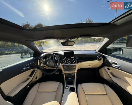 Белый Мерседес ЦЛА-класс, объемом двигателя 1.99 л и пробегом 177 тыс. км за 13500 $, фото 5 на Automoto.ua