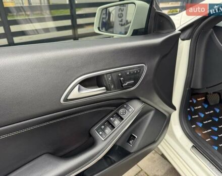 Білий Мерседес ЦЛА-клас, об'ємом двигуна 1.99 л та пробігом 207 тис. км за 13900 $, фото 14 на Automoto.ua