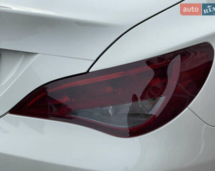 Білий Мерседес ЦЛА-клас, об'ємом двигуна 2 л та пробігом 96 тис. км за 17450 $, фото 59 на Automoto.ua