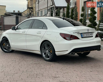 Білий Мерседес ЦЛА-клас, об'ємом двигуна 2 л та пробігом 96 тис. км за 17450 $, фото 37 на Automoto.ua